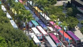 遊覽車業者包圍交通部到場抗議
（圖／翻攝自台灣遊覽車發展協會）