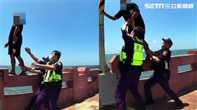 警方趕到場先引開陳男注意力，後方支援警力一個箭步，將人抓下。（圖／翻攝畫面）