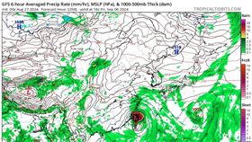「珊珊的逆襲」！美國預測上演虛幻路徑　颱風珊珊大迴轉恐襲台？Tropical Tidbits