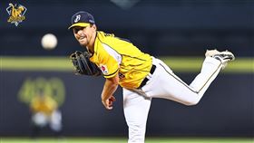 ▲克迪8局11K率隊打出本季最速比賽。（圖／中信兄弟提供）