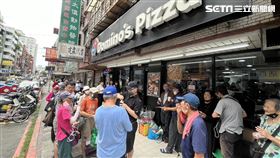 達美樂,乾杯,牛豚雙花燒肉披薩薩(記者賴俊佑攝影)