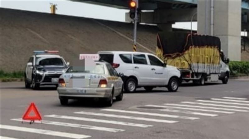 貨車逆向超車　新北道訓女駕訓慘被撞嚇壞