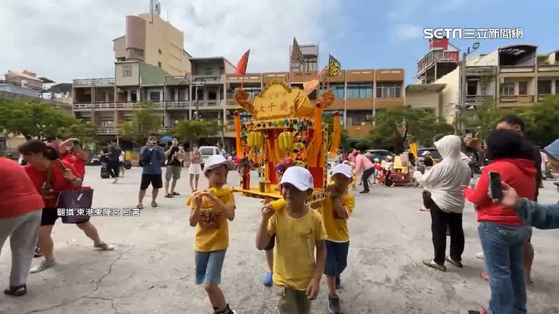 小神轎、小王馬　萌童版東港迎王太可愛