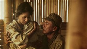 吳翰林（右）對於搶救連俞涵的戲份相當難忘。（圖／公視提供）