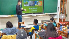 開學開天窗缺500代理教師　4堂數學不同師