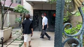 檢廉進入柯文哲住處