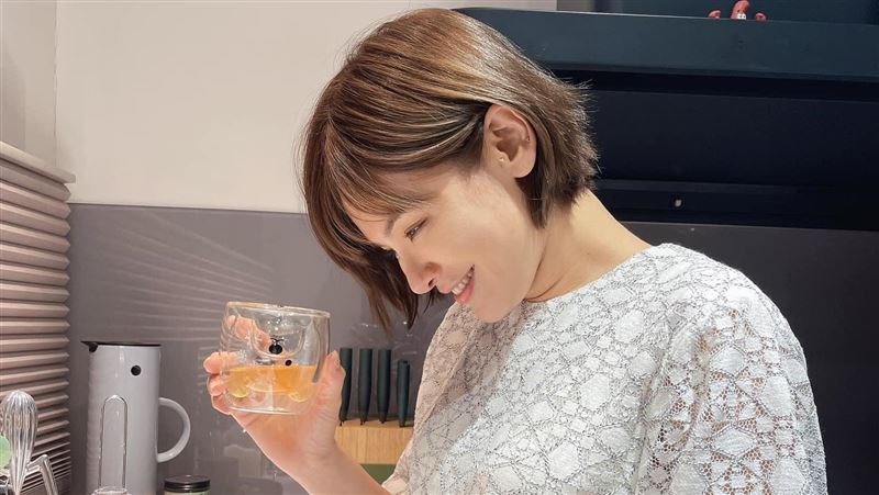 自稱資深柯黑　陳沂曬批柯文哲貼文反被酸