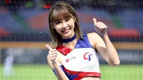 Yuri 陳怡叡推出全新單曲〈Catch Yu〉。（圖／翻攝自YURI IG）