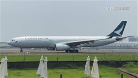 小港機場2航班出包　訊號異常、引擎故障　447人受影響