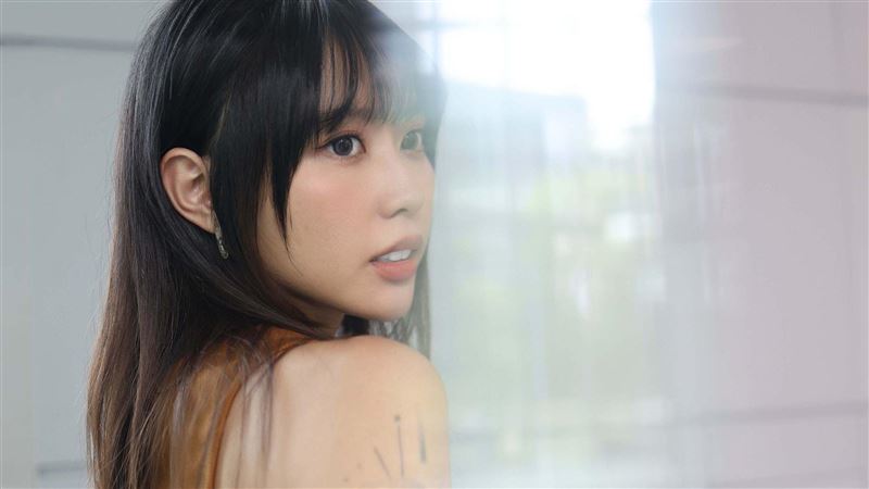 李芷婷坦言，不少網友批評她「黑化、自甘墮落」。（圖／記者鄭孟晃攝影）