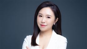 珮薰私下還有仙姑這一斜槓身份。（圖／光意娛樂提供)