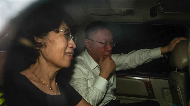 柯文哲被搜索約談到無保請回　歷時3天3夜