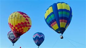 台南新亮點！「濱海韶光季」熱氣球光雕、音樂會嗨翻漁港！
