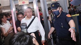 柯文哲、周玉蔻（圖／翻攝自臉書、記者鄭孟晃攝影）