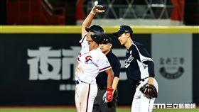 ▲亞洲U18青棒錦標賽，台灣隊捕手江庭毅敲出二壘安打。（圖／記者劉彥池攝影）