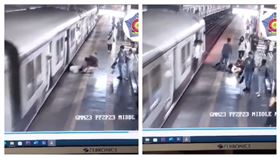 印度孟買日前有一名男乘客試圖要登上行進中的火車時不慎跌倒，下半身滑入火車與月台的縫隙，幸好一旁的男子連忙衝上前將他拉出來，才免於一場悲劇的發生。（圖／翻攝自孟買警察官方IG＠mumbaipolice）