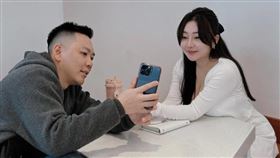 天后闆妹（右）才和豪哥（左）在社群放閃。（圖／天后闆妹IG）
