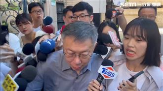再被爆京華城「關鍵便簽」…柯嘆氣吐一句