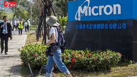 台積電、美光為何砸錢買群創、友達廠房？牽動面板雙虎轉型之路與半導體新戰局…一文看懂背後深意(圖/今周刊)