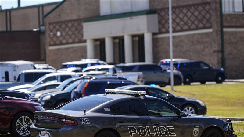 帶槍回教室被擋下　美國少年朝隔壁班開火