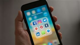 智慧型手機 手機竊聽 iPhone  示意圖／pexels