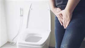 排尿。(圖/Pixabay)