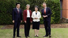 日本與澳洲政府今天在澳洲墨爾本近郊召開外交與國防部長2+2會談，討論在中國加強軍事活動的情況下，雙方同意深化防衛合作。（圖／翻攝自@RichardMarlesMP X平台）
https://x.com/RichardMarlesMP/status/1831536529900269668