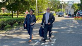 柯文哲律師蕭奕弘、陸正義。（圖／記者李依璇攝影）