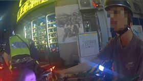 好貴的晚餐！ 移工騎註銷機車，遭AI「即時車牌辨識系統」掃到抓包，遣送(圖／翻攝畫面)