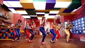 「少女時代」歌曲〈Gee〉。（圖／翻攝自「SMTOWN」YouTube）