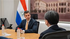 蔡明彥會見巴拉圭總統貝尼亞（圖／翻攝自X@PresidenciaPy)

