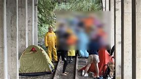 嘉義,阿里山,眠月線,壁崩,鐵鍊,翻攝嘉義縣消防局