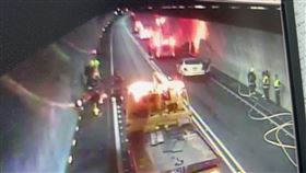 雪山隧道火燒車。（圖／翻攝畫面）