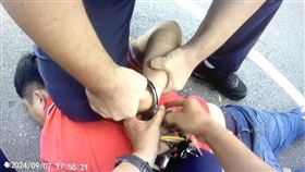 三角戀,談判,衝撞,重傷害,收押