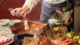 乾杯集團黑毛屋招待所，乾杯集團提供