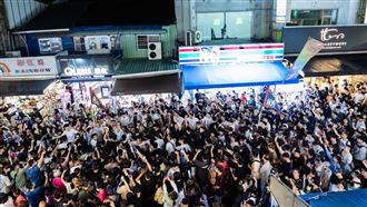 「強震搖掉阿里山」3萬客！人潮改灌爆這