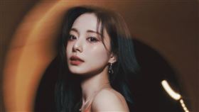 子瑜近期終於從TWICE中SOLO推出個人單曲。（圖／翻攝自周子瑜 IG）