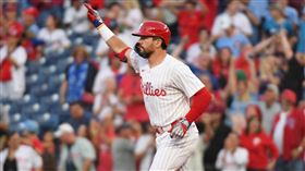 ▲舒瓦伯（Kyle Schwarber）敲出本季第14支「首局首打席」全壘打，寫下大聯盟紀錄。（圖／美聯社／達志影像）