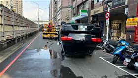 新北,三重,中興橋,翻覆,自撞,眩光,