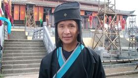 50多歲曾建近日傳出在橫店租屋處過世。（圖／翻攝微博）