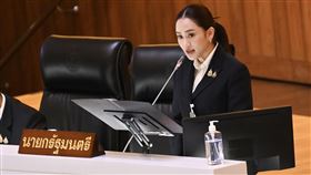 泰國新總理赴國會施政報告泰國新任總理貝東塔12日赴國會進行上任後首次施政報告，貝東塔的報告著重在刺激經濟和觀光業發展。（總理府提供）中央社記者呂欣憓曼谷傳真  113年9月12日