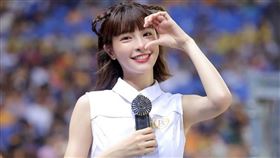 峮峮被酸年紀大。（圖／翻攝自峮峮IG）