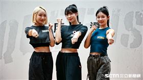 ▲樂天女孩卉妮、宋宋、李昀參加新北國王啦啦隊徵選。（圖／記者劉彥池攝影）