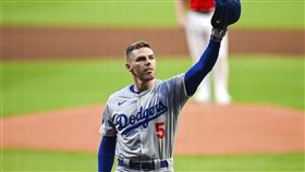 ▲佛里曼（Freddie Freeman）本季首度回到前東家勇士主場出賽，受到球迷熱烈歡迎。（圖／美聯社／達志影像）