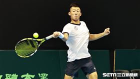 ▲台維斯盃網球賽台灣對波赫，第1點單打曾俊欣。（圖／記者劉彥池攝影）