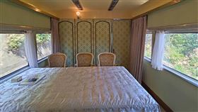 台鐵公司推出「跟著總統去花東」鐵道旅遊專案，總統花車（35SA32820車廂）首此對外曝光。（圖／台鐵公司提供）