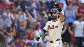 ▲哈波（Bryce Harper）連2打席開轟，中止連30場比賽未開轟的低潮。（圖／美聯社／達志影像）