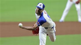 ▲塞爾（Chris Sale）戰道奇6局僅失1分，進帳本季第17勝獨居大聯盟勝投王。（圖／美聯社／達志影像）