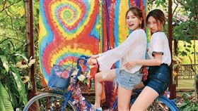 熊熊（左）和張景嵐（右）。（翻攝自熊熊臉書）