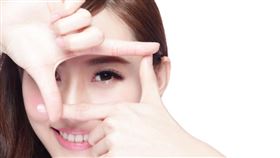 眼睛也需要防曬！避免紫外線灼傷及白內障（圖／canva）